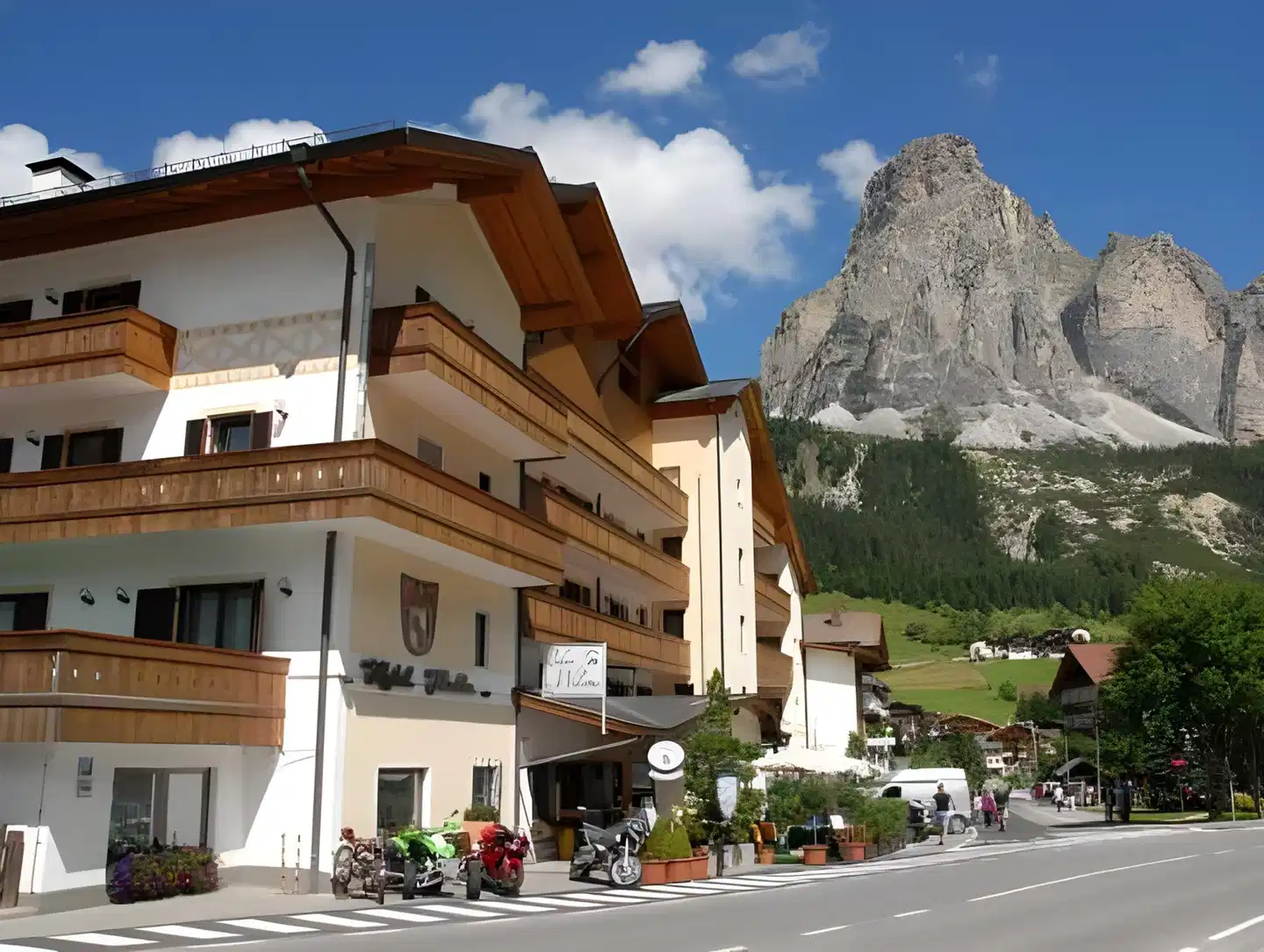 Italia Aussenansicht