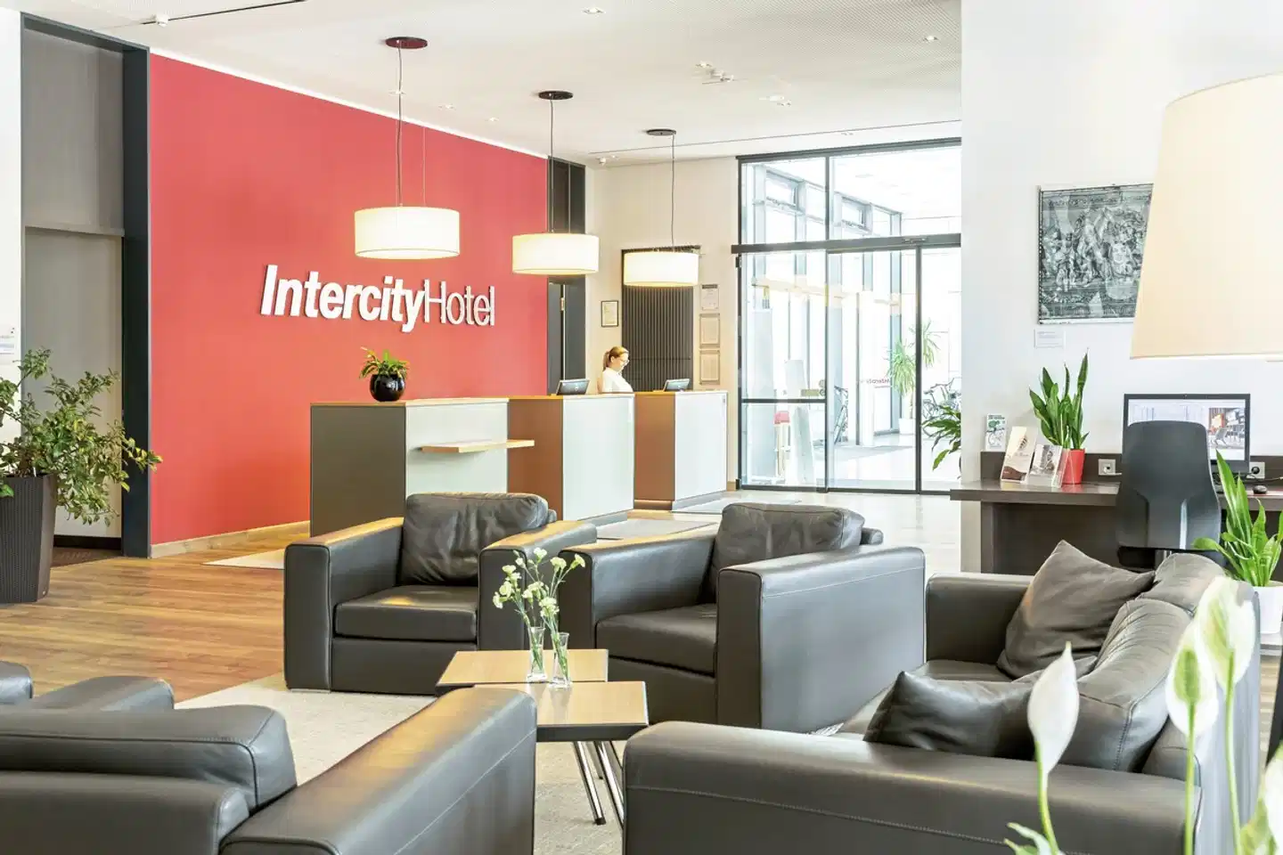 IntercityHotel Dresden Lobby