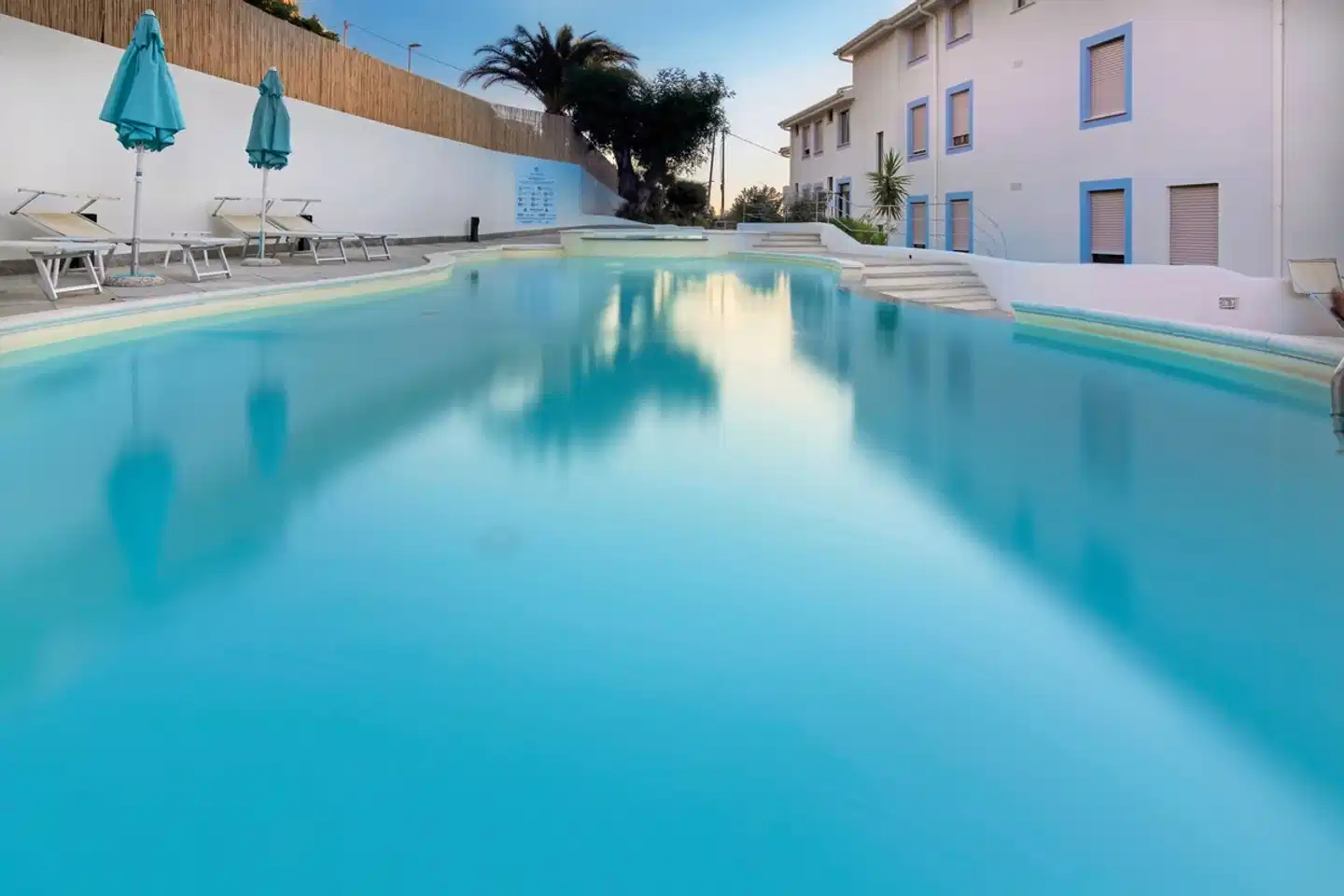 Best Western Hotel Blumarea Pool