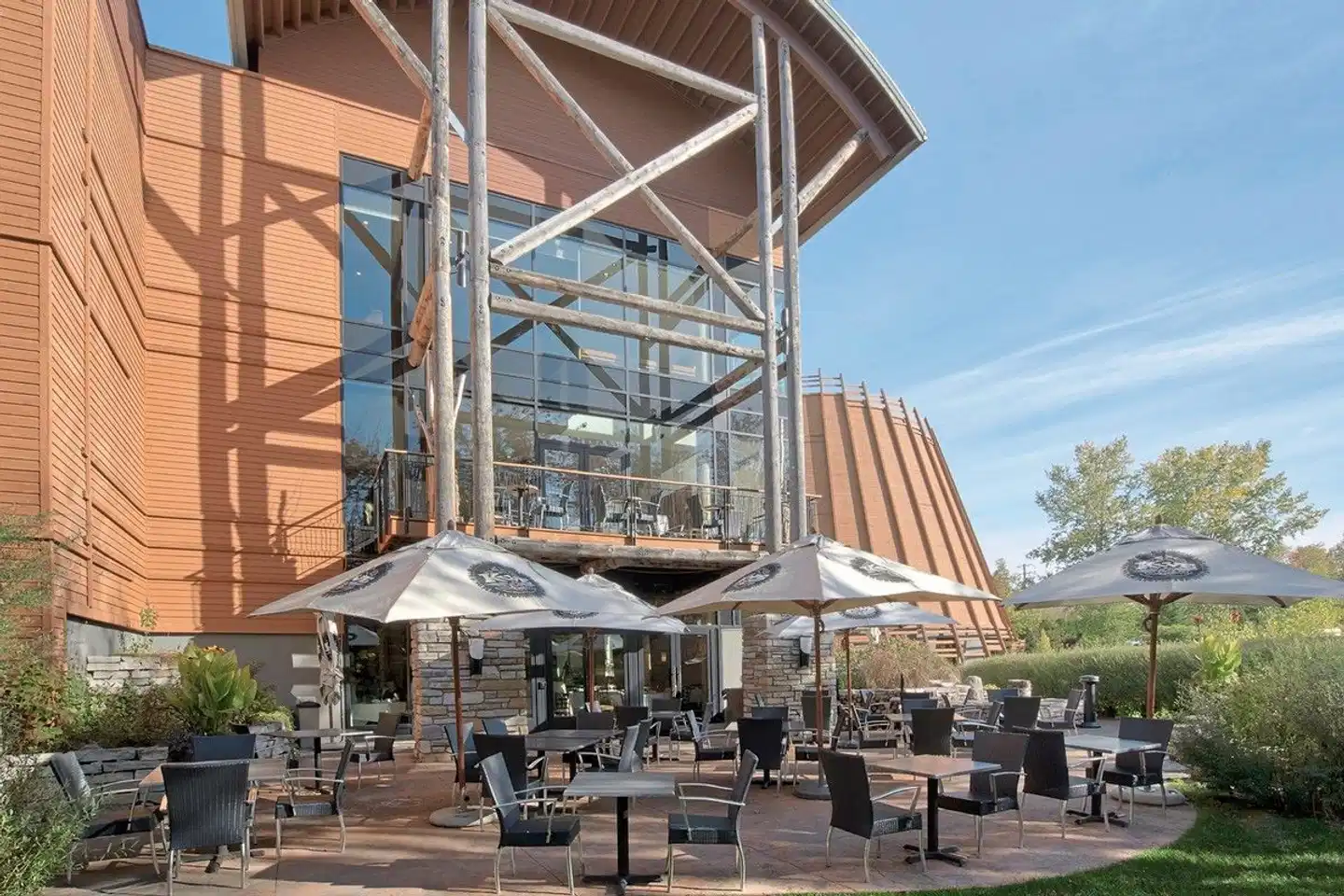 Hotel Musee Premieres Nations Terrasse