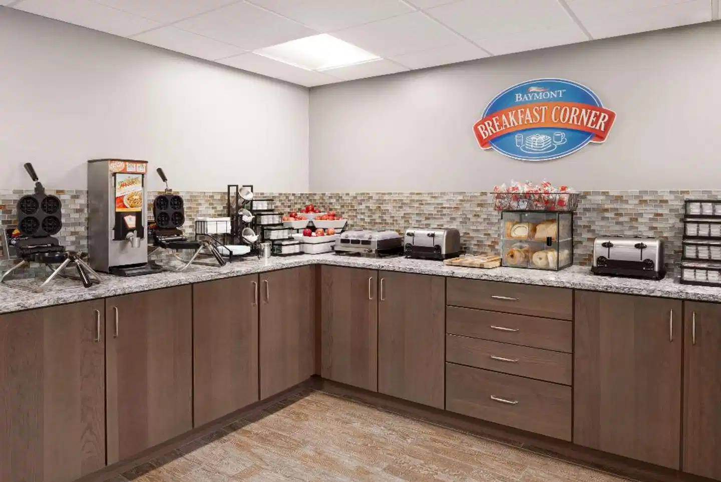 Baymont by Wyndham Mt. Pleasant Lobby