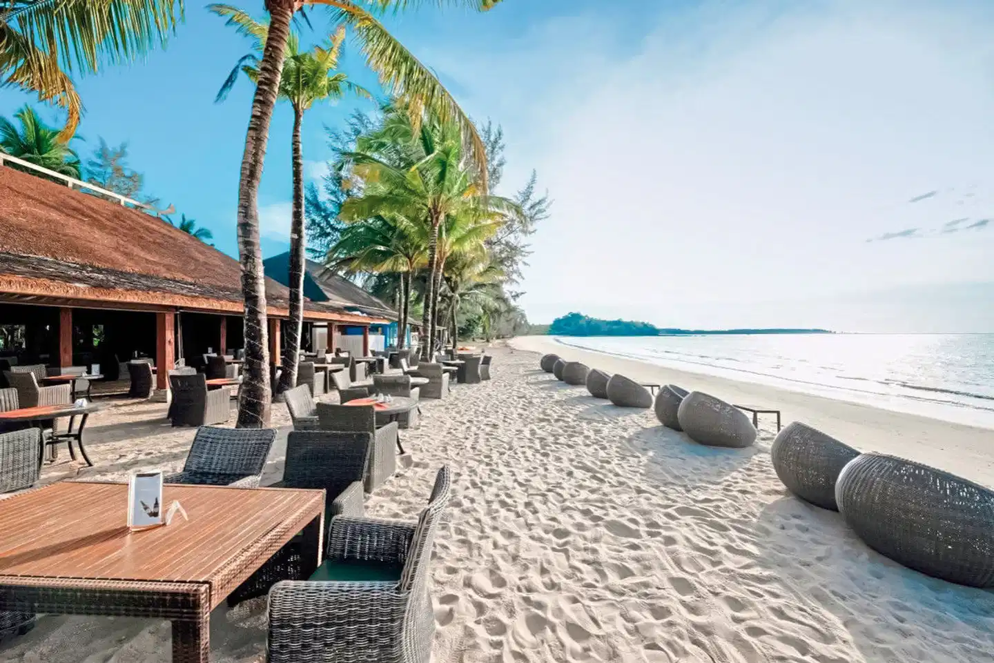 ananea Beyond Khaolak Strand