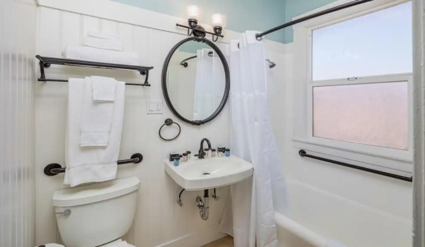 HTL 587, an Ascend Hotel Collection Member Badezimmer