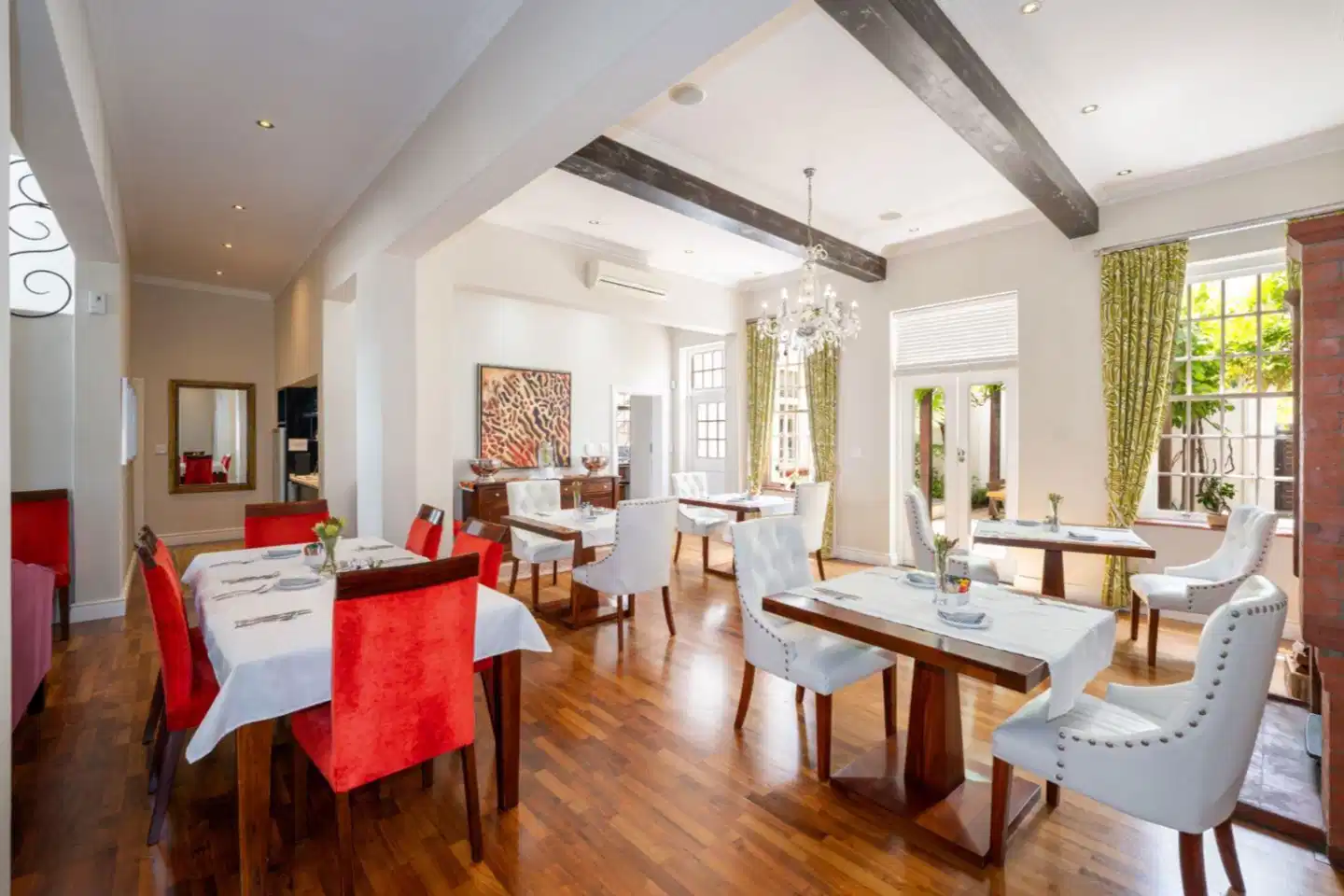 Wild Mushroom Boutique Hotel Lobby