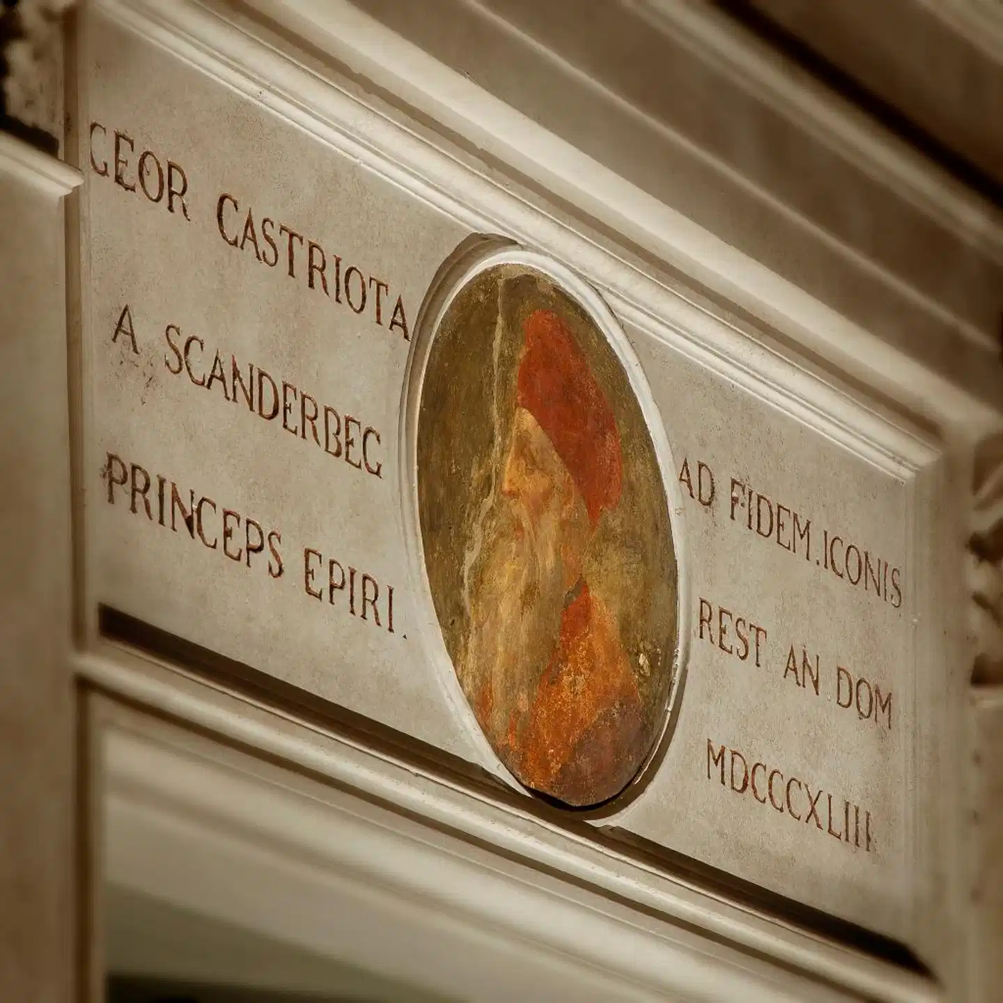 Palazzo Scanderbeg Aussenansicht