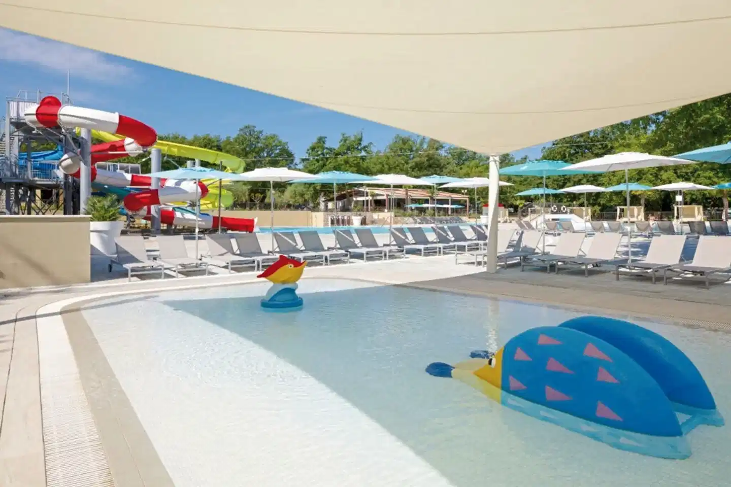 Camping Bijela Uvala (by Happy Camp) Strand
