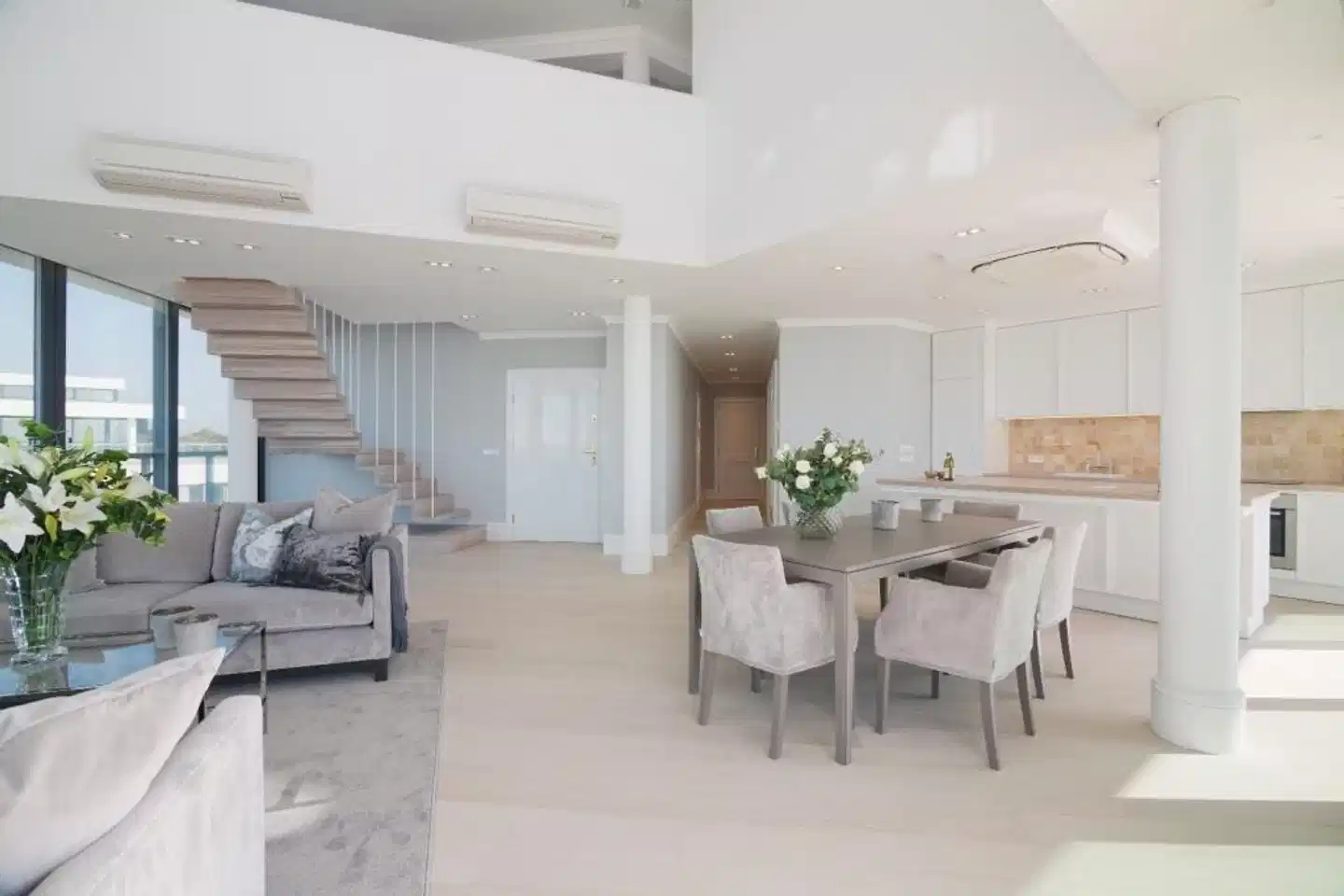 Dune Beach Resort Lobby