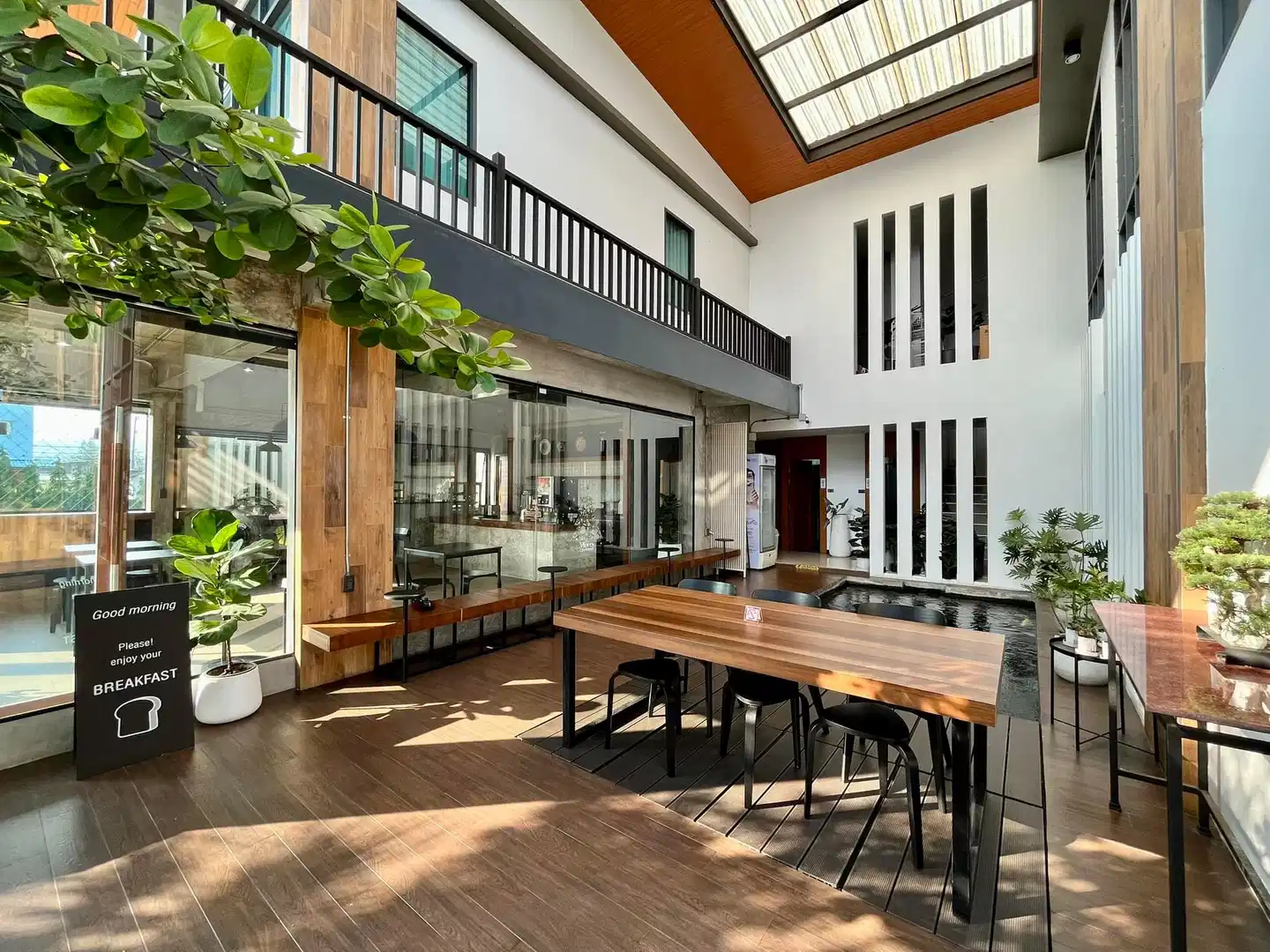 The Rest Hotel - Prachuab kriri khan Bar