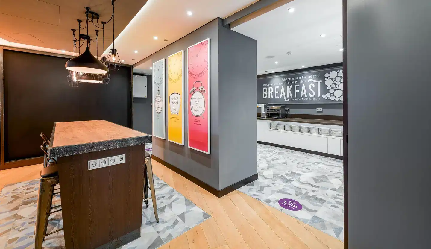 Premier Inn  Stuttgart City Europaviertel Bar