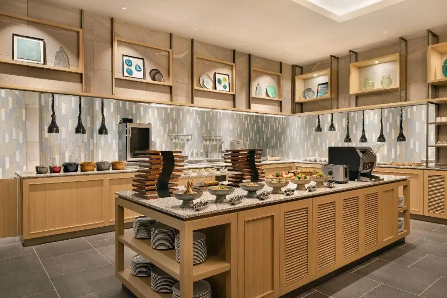 DoubleTree by Hilton Toyama Restaurant