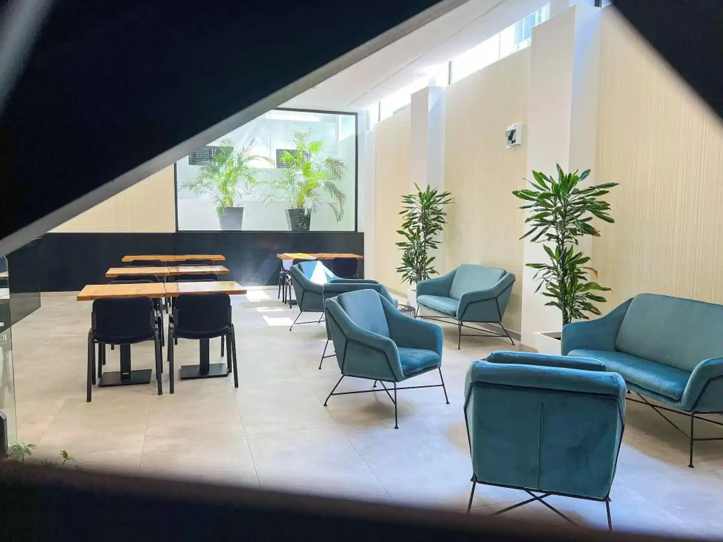 Hotel MG Poniente Lobby