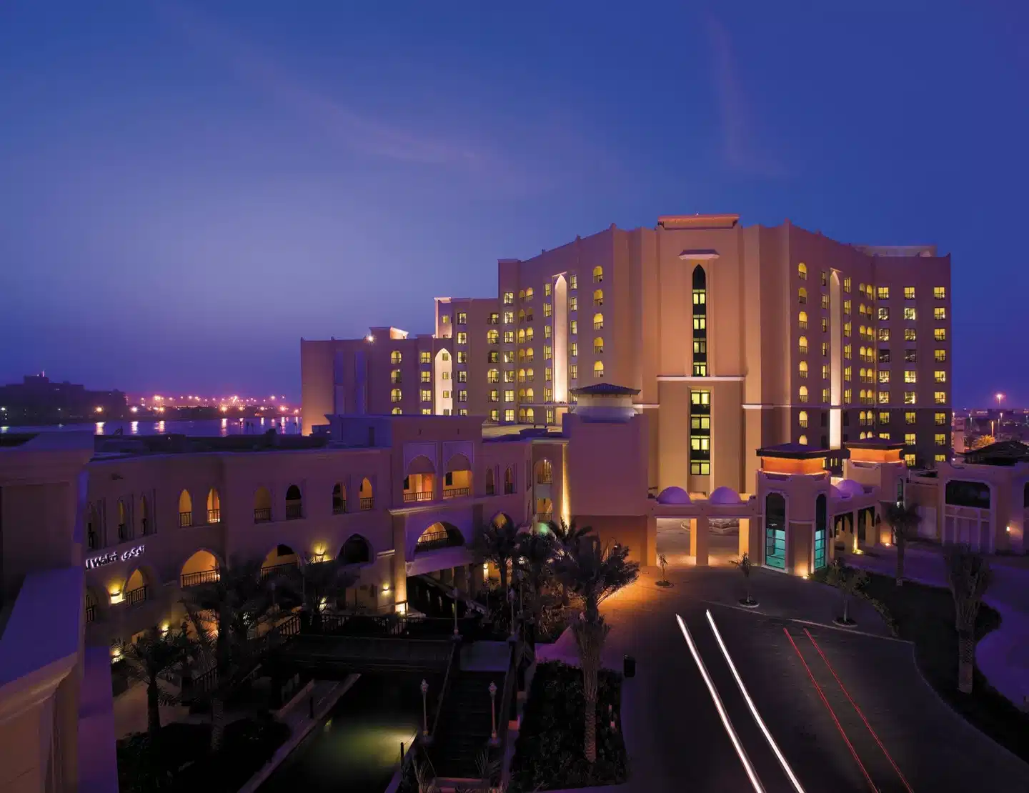 Traders Hotel, Qaryat Al Beri, Abu Dhabi OUTDOOR