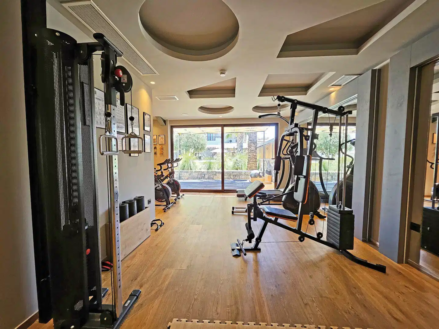 Petousis Hotel & Suites Sport und Entertainment