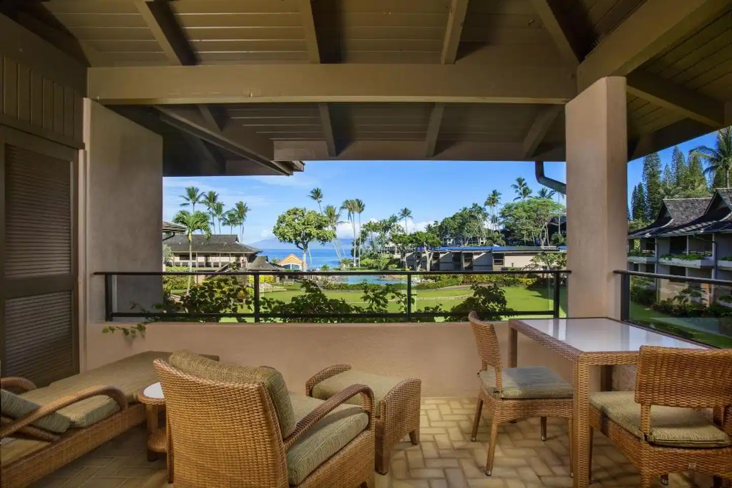 Napili Kai Beach Resort Terrasse