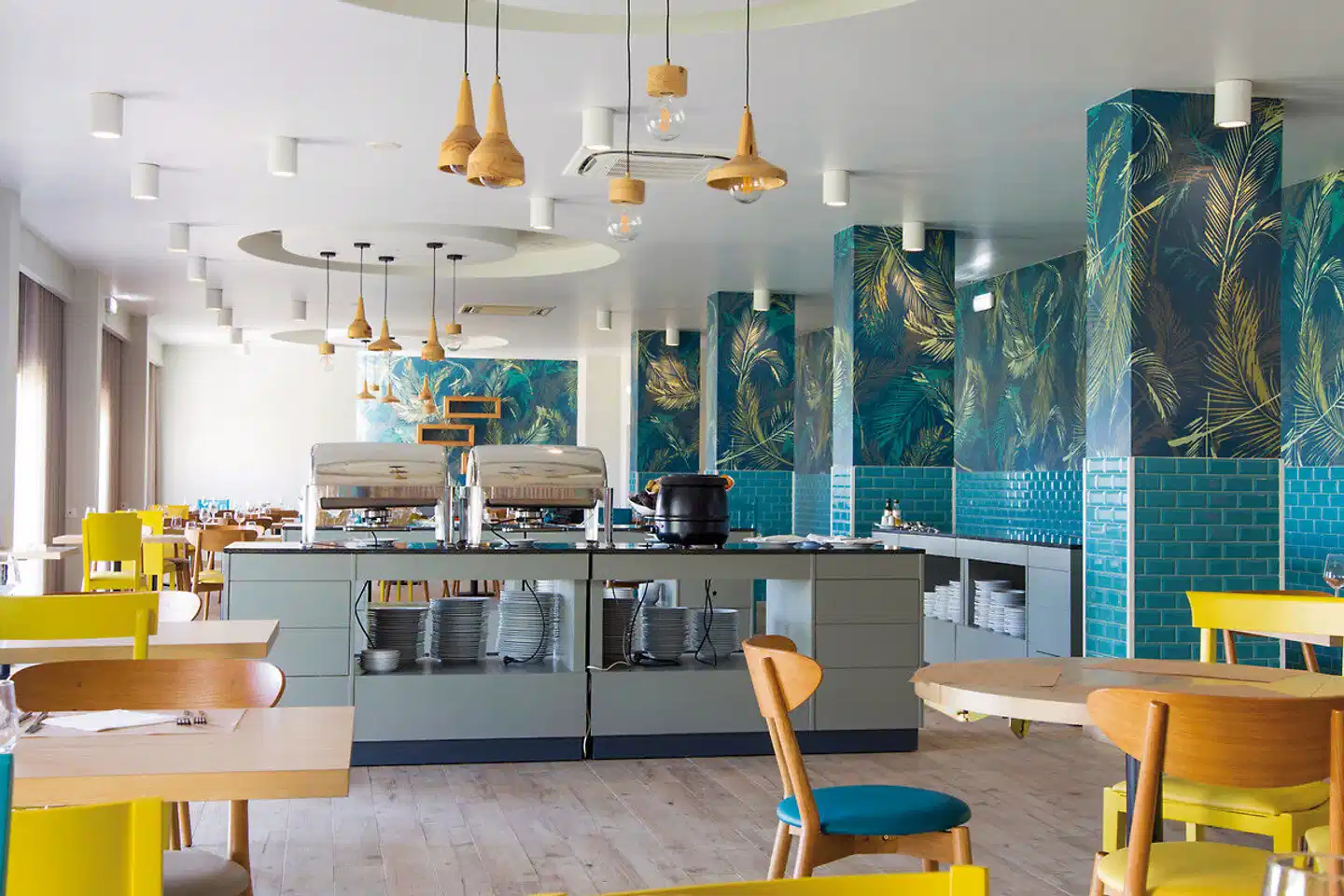 Star Inn Peniche Bar