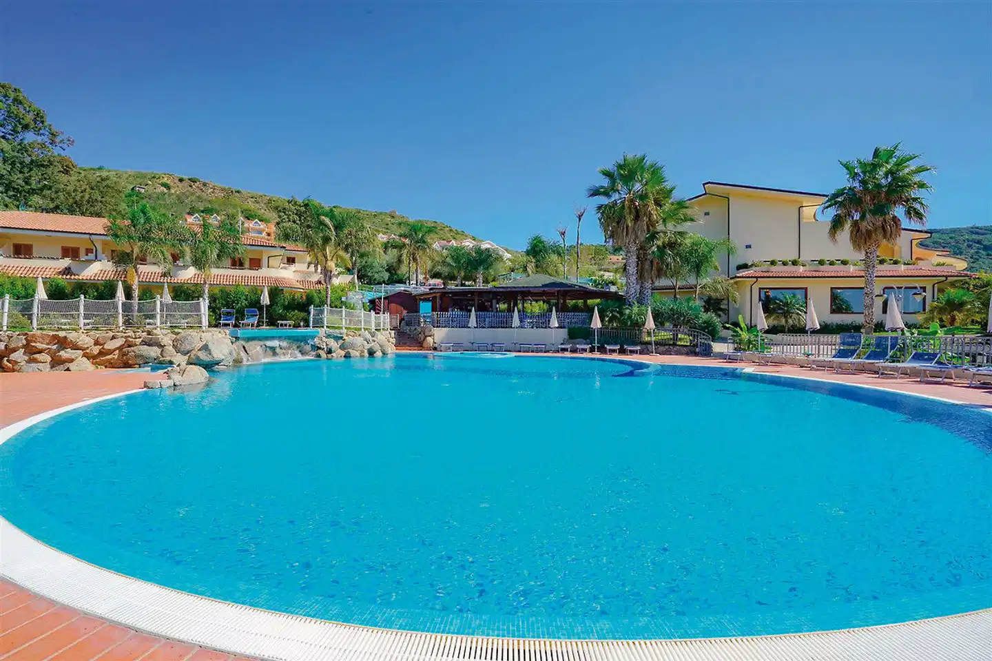 Scoglio del Leone Pool