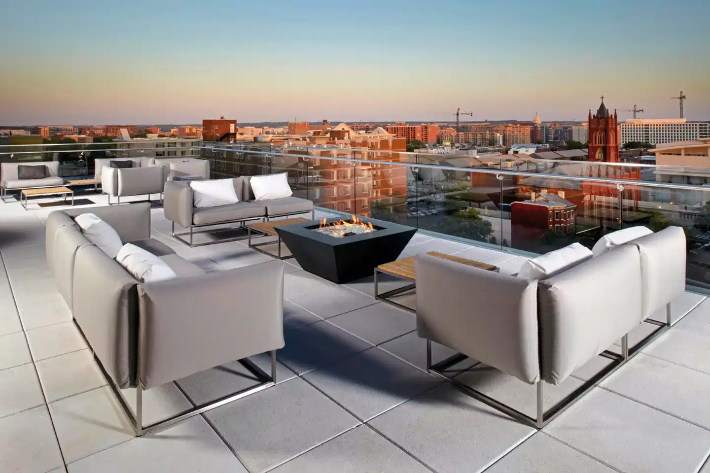 Canopy by Hilton Washington DC Embassy Row Terrasse