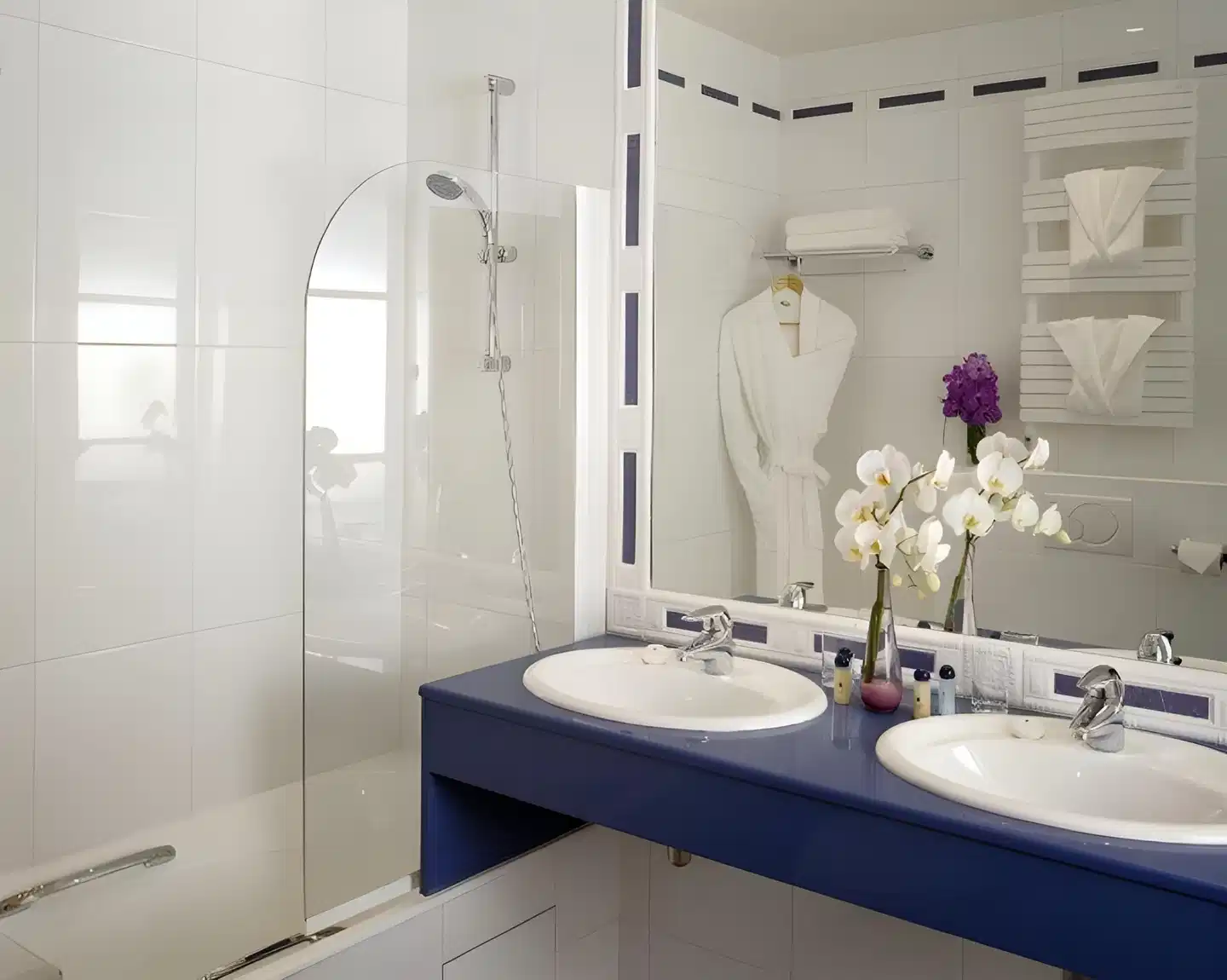 De Suede Saint Germain Badezimmer