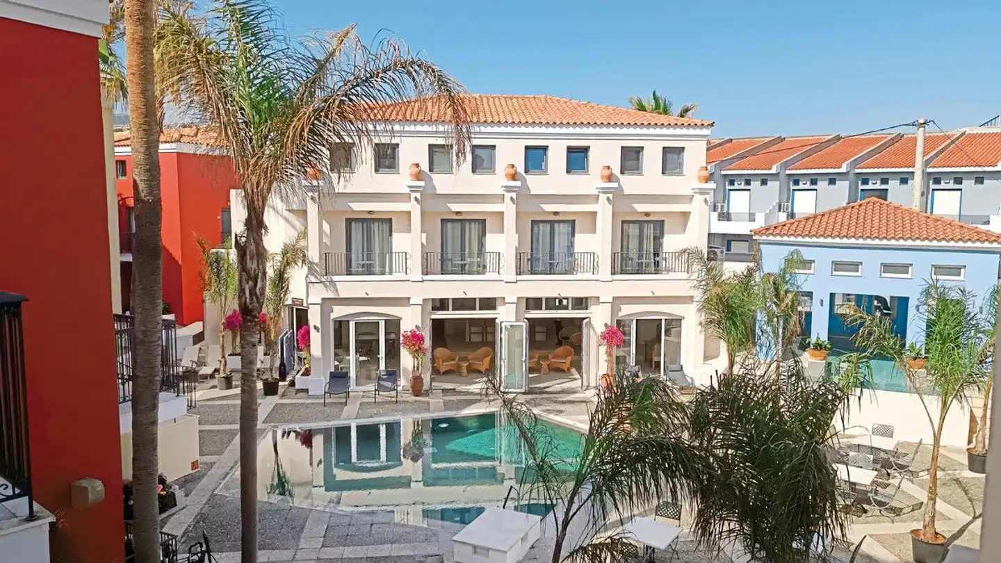 Grecotel Plaza Beach House Pool