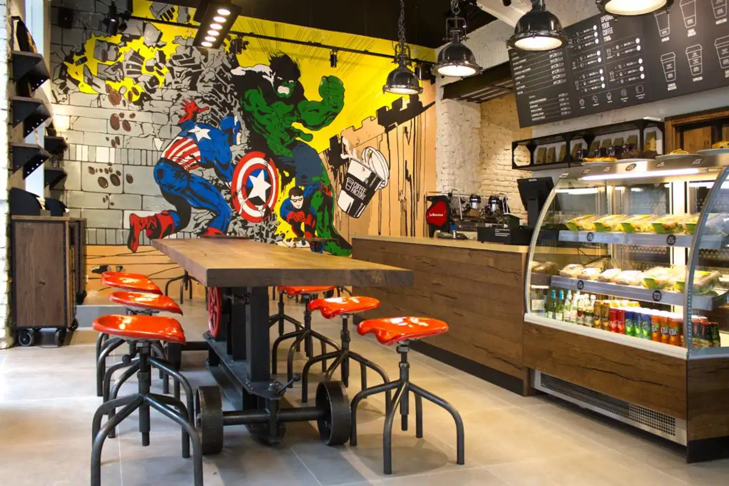 Royal Court Apartments Bar