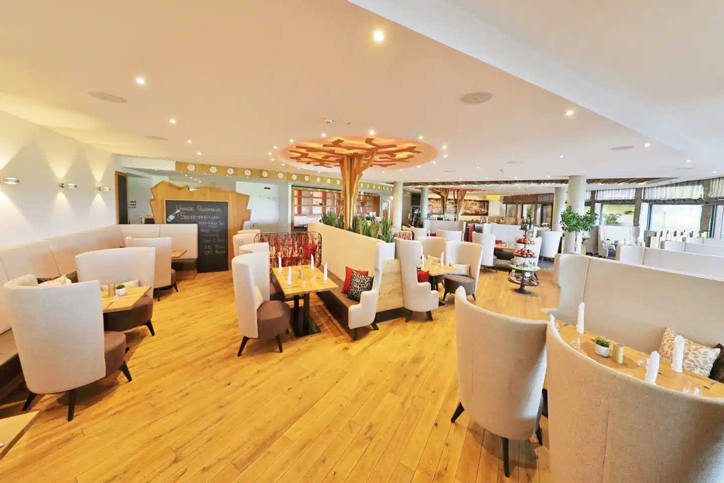 Mawell Resort Restaurant