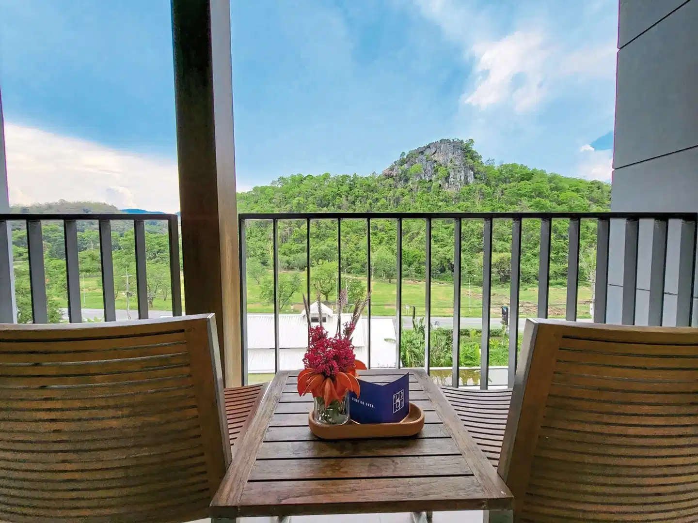 The Peri Hotel Khao Yai Terrasse