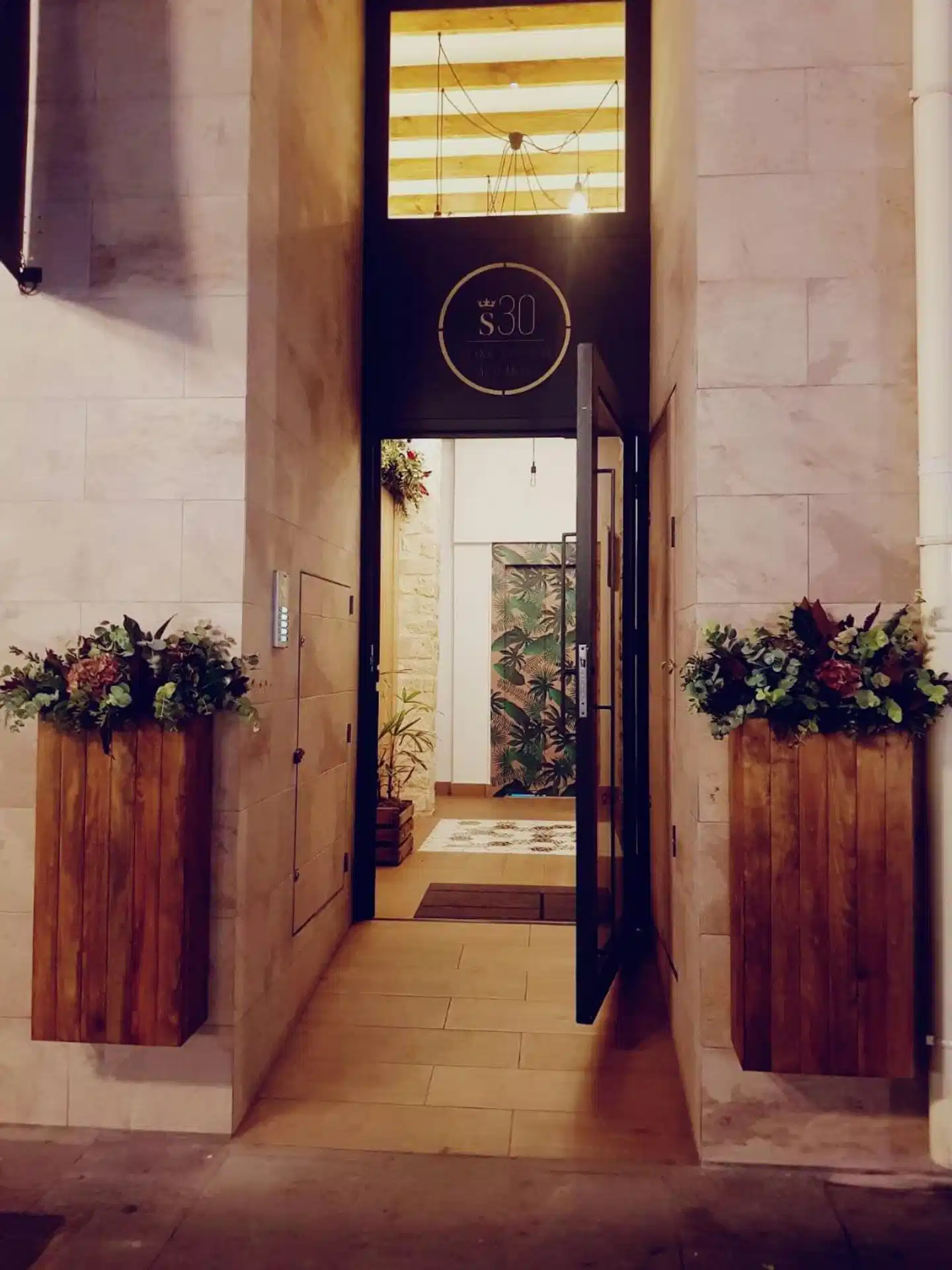 S30 Reina Victoria Lobby