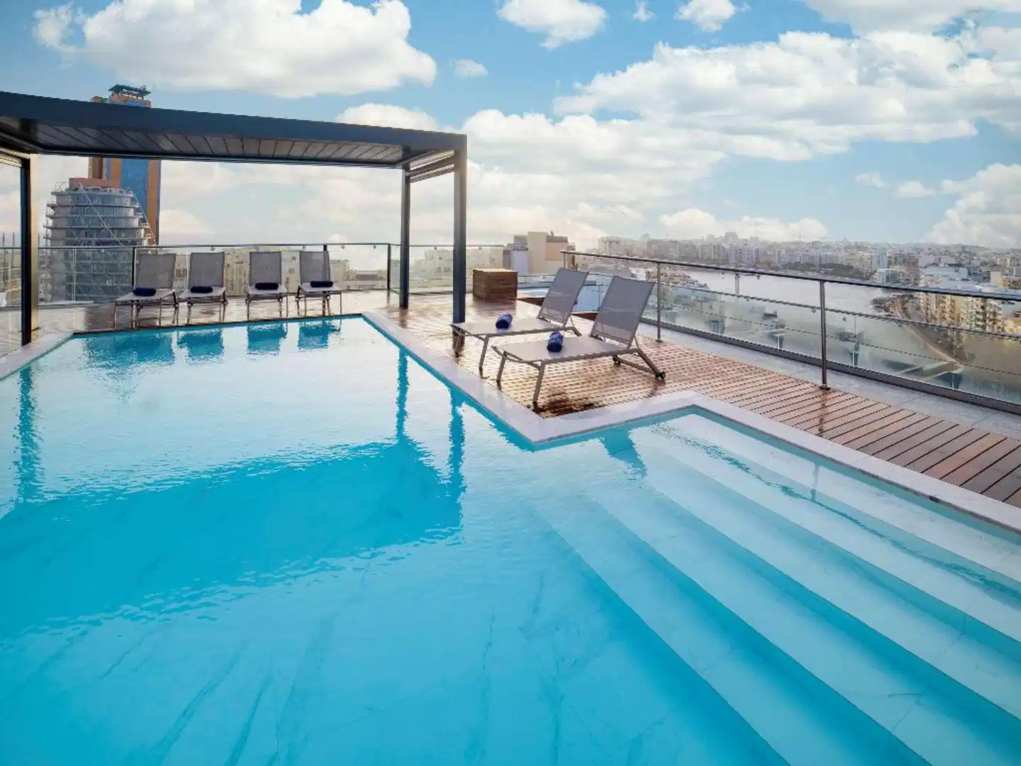 Mercure St. Julian's Malta Pool