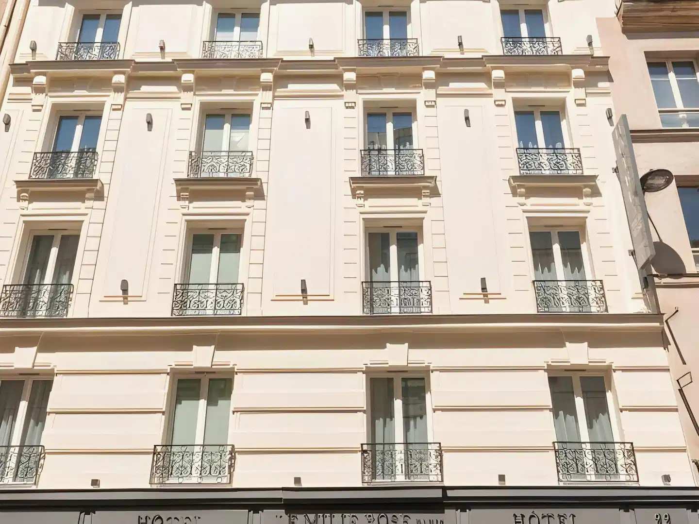 Hôtel Le Milie Rose Aussenansicht