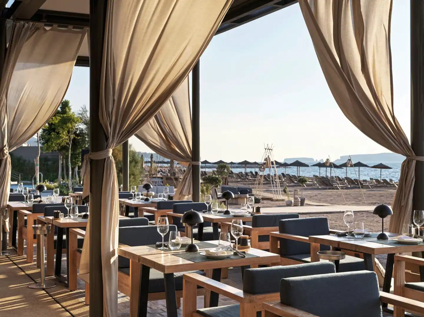 W Costa Navarino Restaurant