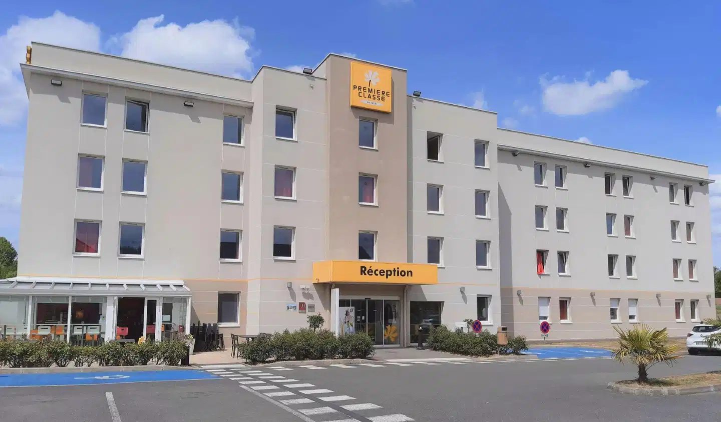B&B HOTEL Saint-Witz Roissy Aussenansicht