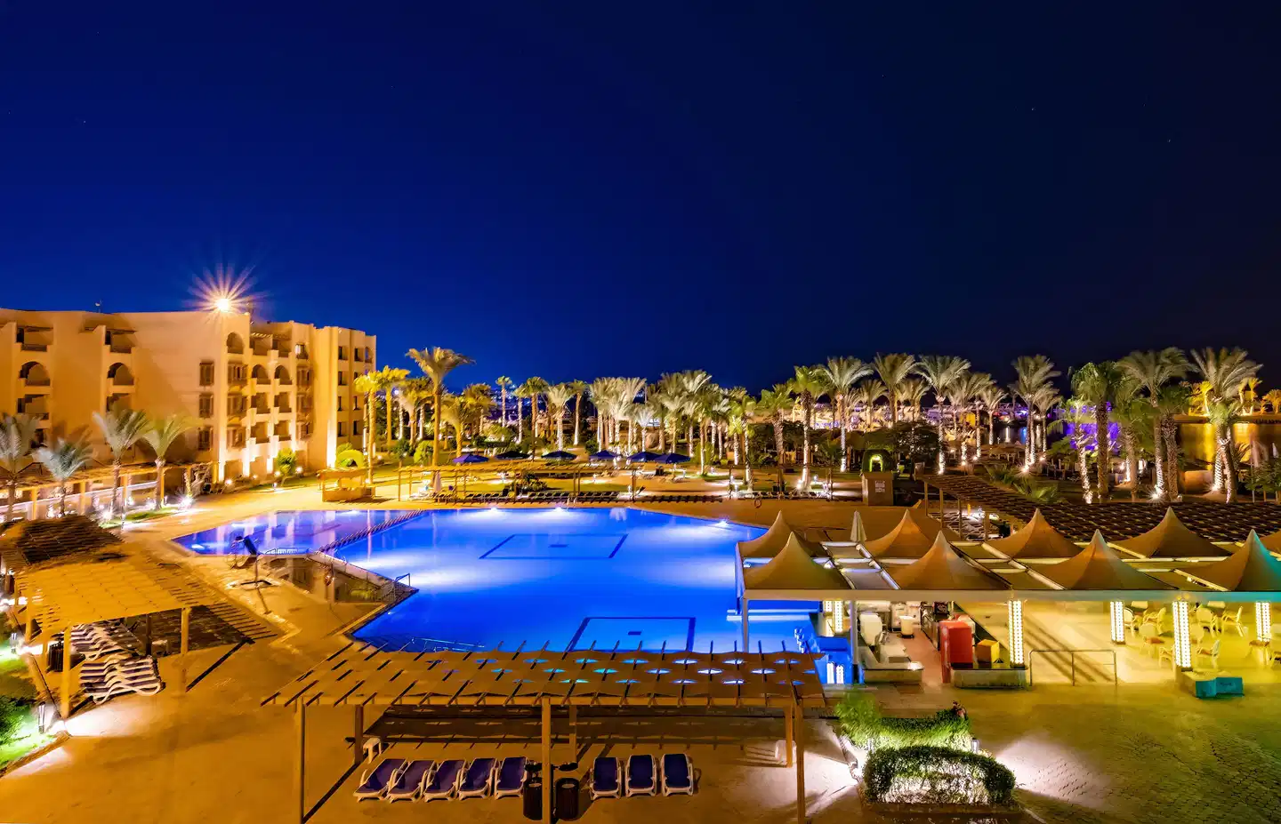 Continental Hotel Hurghada Pool