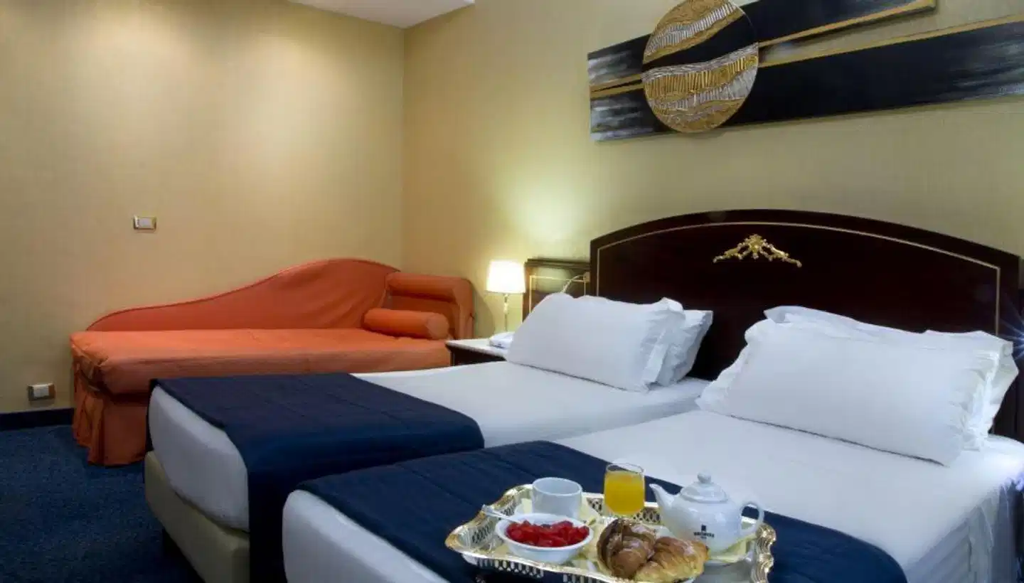 Hotel Mondial Roma Wohnbeispiel