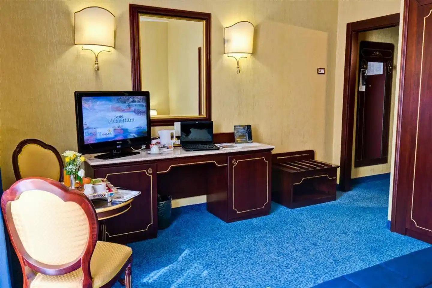 Hotel Mondial Roma Wohnbeispiel