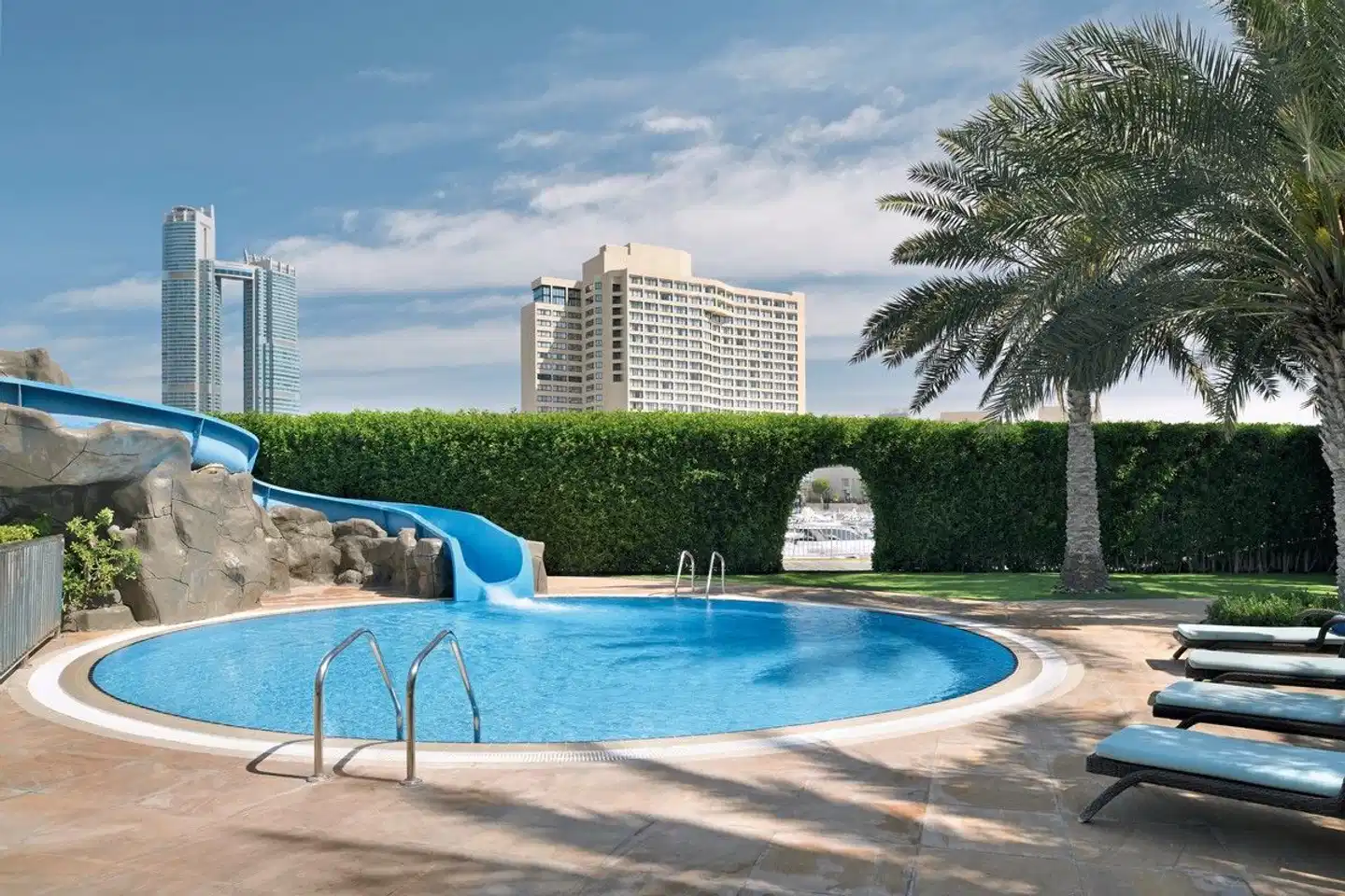 InterContinental Abu Dhabi POOL