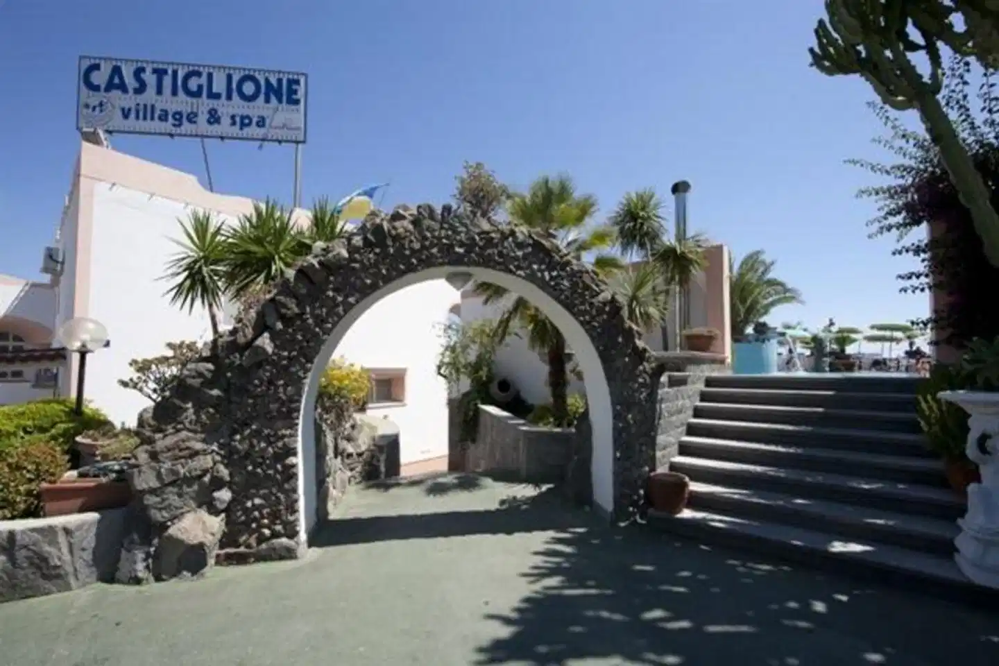 Castiglione Aussenansicht