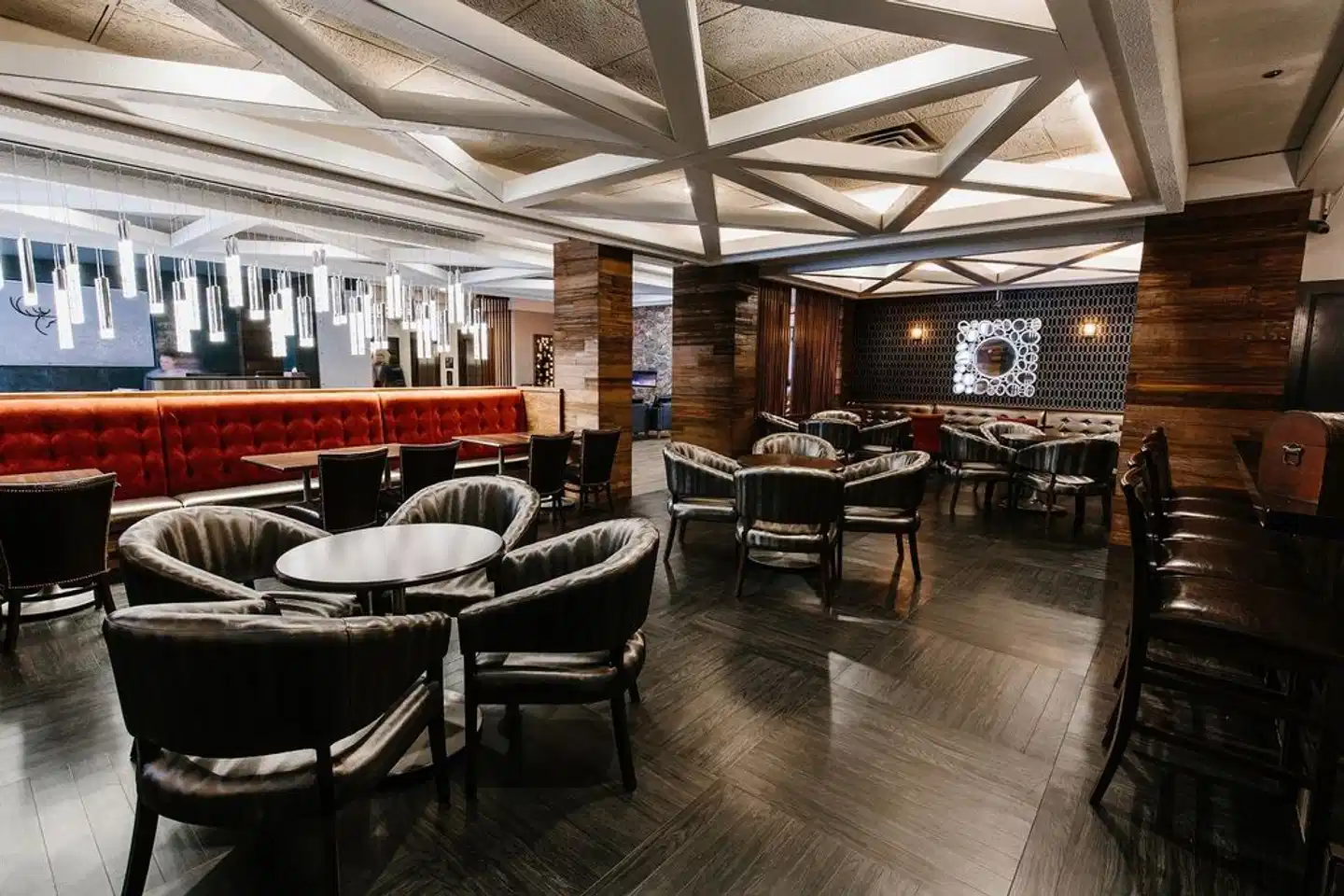 Elk + Avenue Hotel Restaurant