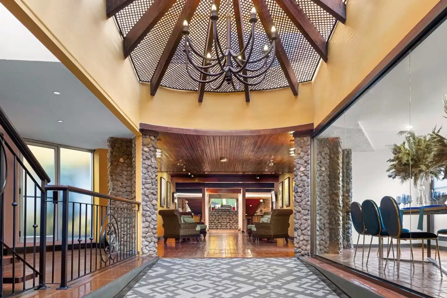 Doubletree Cariari by Hilton Lobby