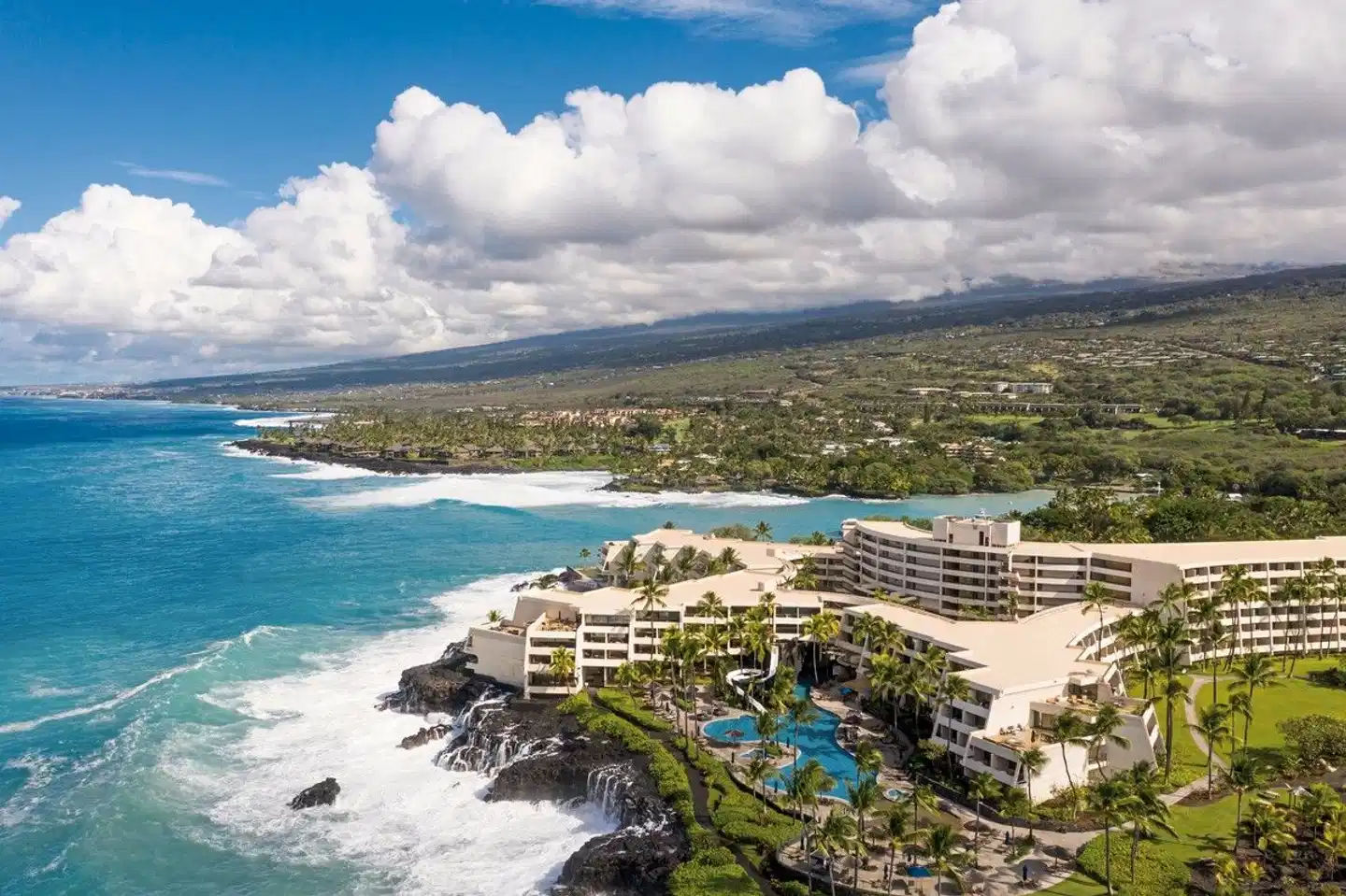 Outrigger Kona Resort and Spa Aussenansicht