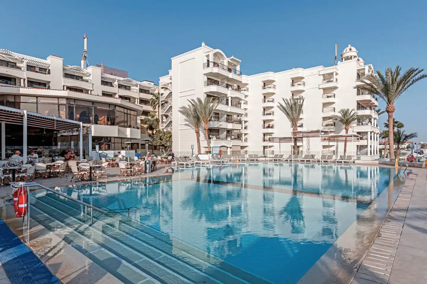 SUNRISE Holidays Resort Pool