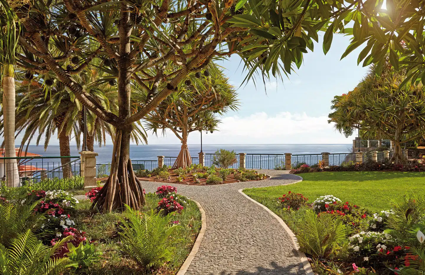 The Cliff Bay Garten