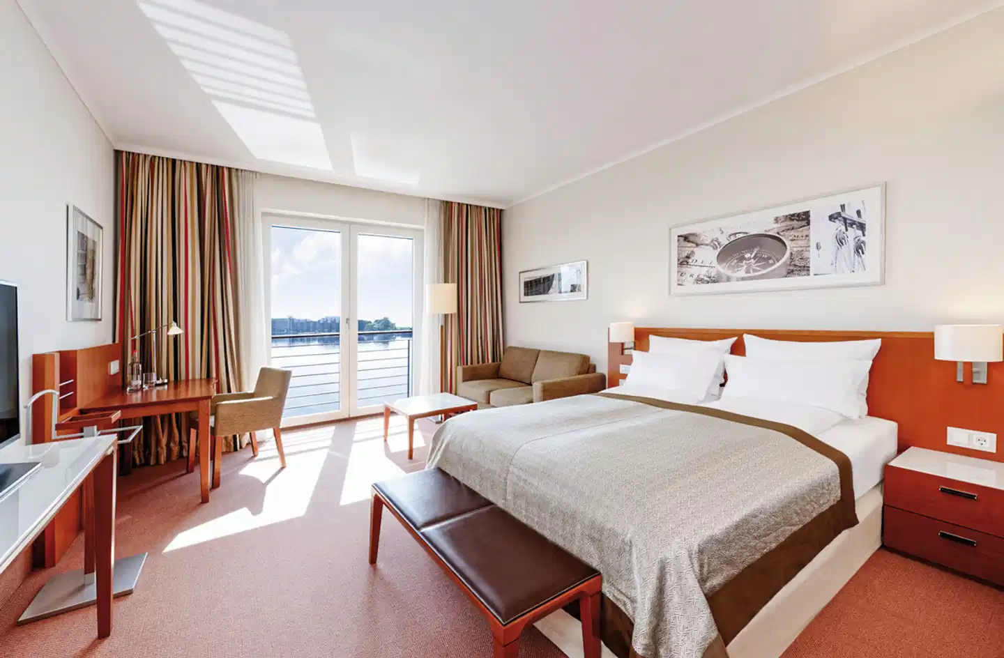 ATLANTIC Hotel Wilhelmshaven Wohnbeispiel