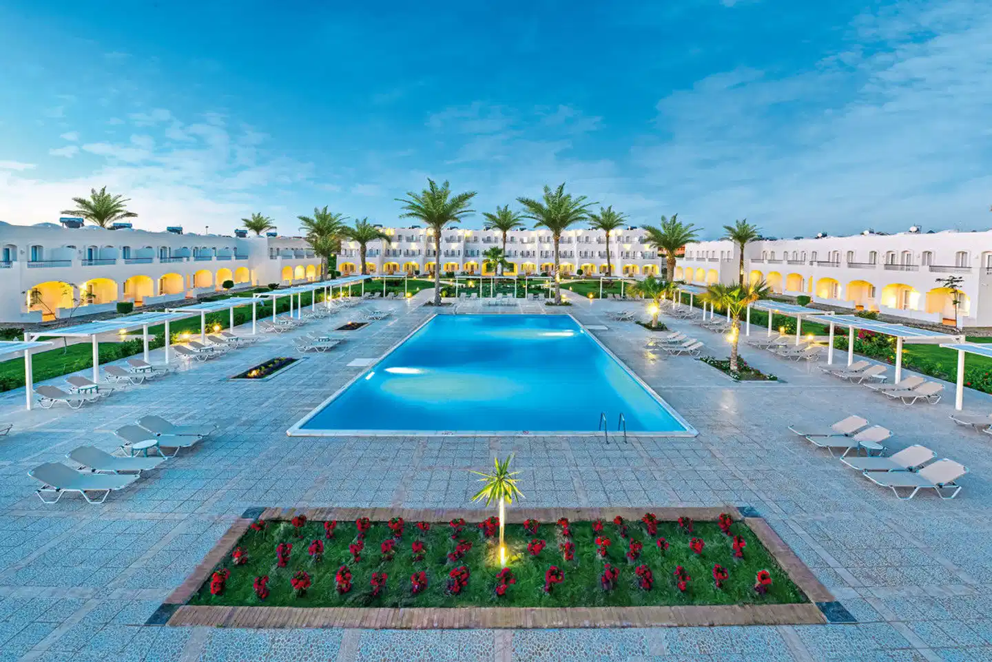 JAZ Neo Reef Marsa Pool