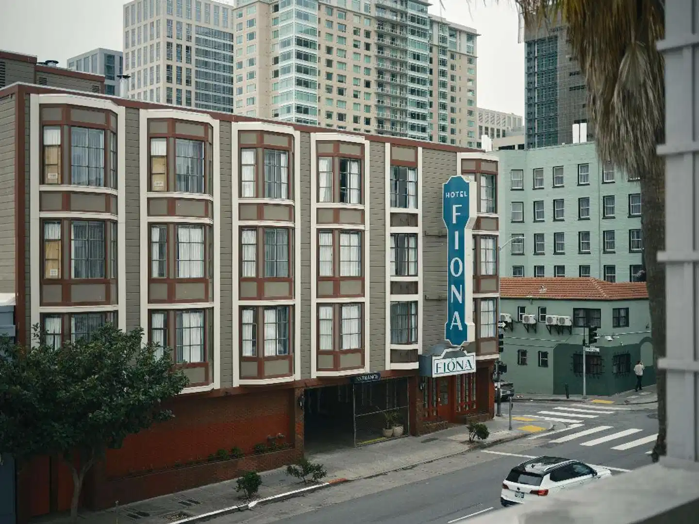 Hotel Fiona Aussenansicht