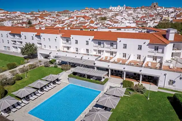 M'ar de Ar Muralhas Aussenansicht