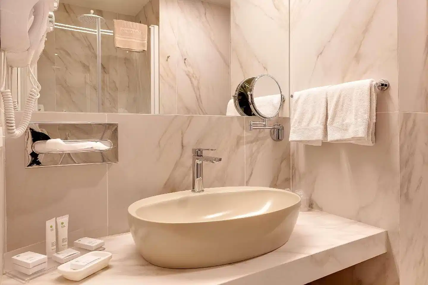 Best Western Hotel Nazionale Badezimmer