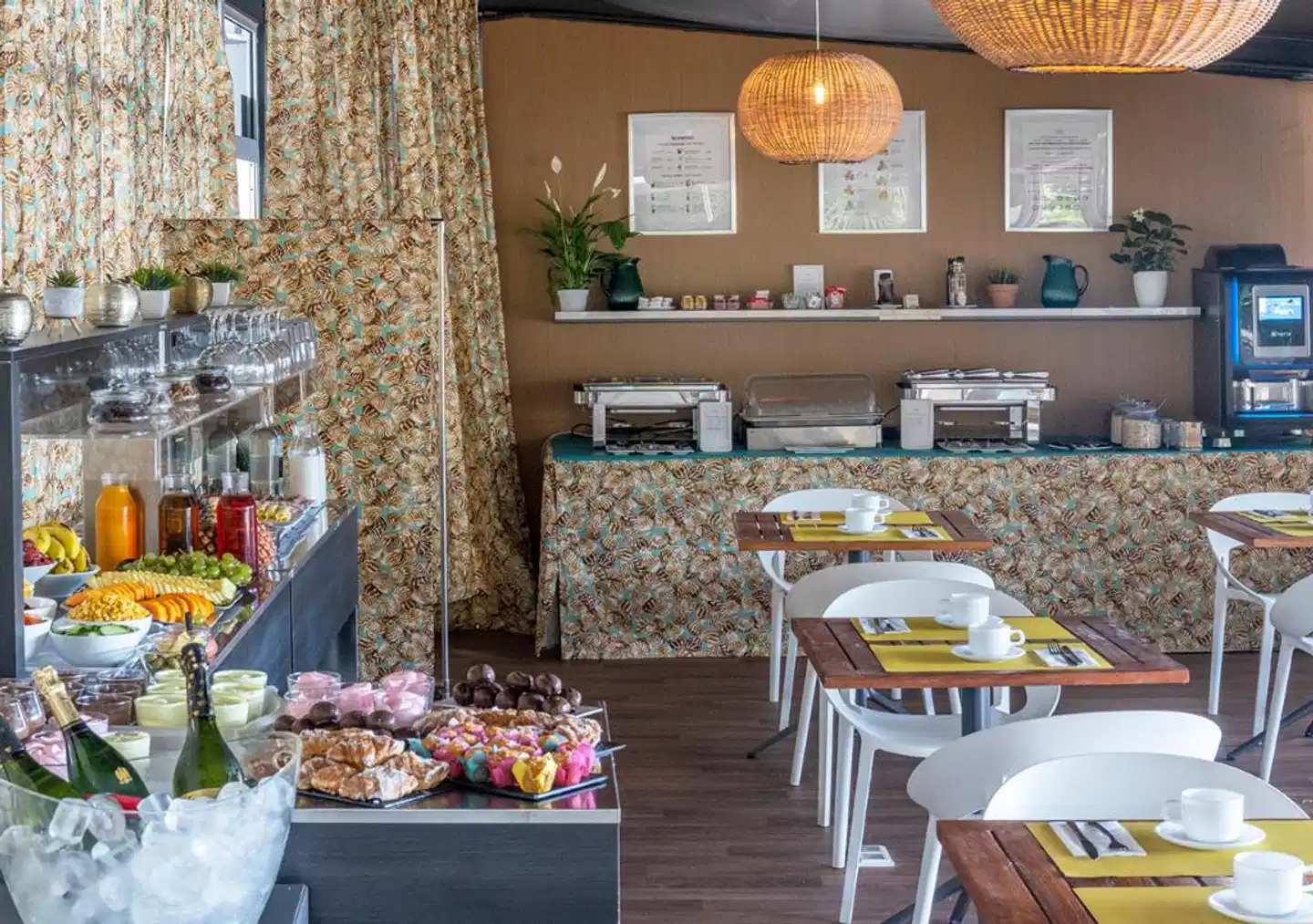 AxelBeach Maspalomas - Apartments and Lounge Club - Adults Only Restaurant