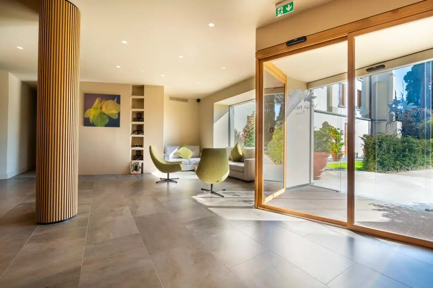 Villa Neroli Lobby