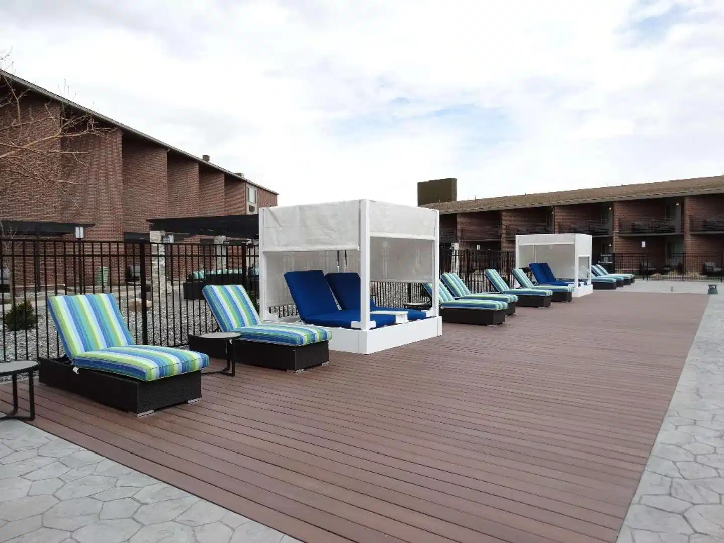 Best Western Premier Denver East Terrasse