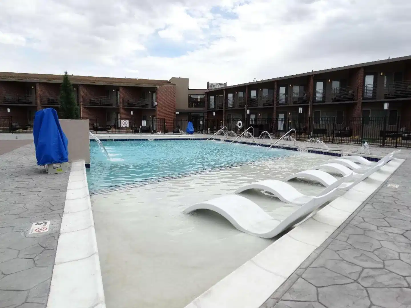 Best Western Premier Denver East Pool